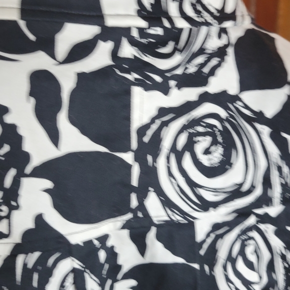 Cute Black/White Floral-Patterned Katherine New York Cotton Crop Jacket Size Sm - Picture 6 of 8